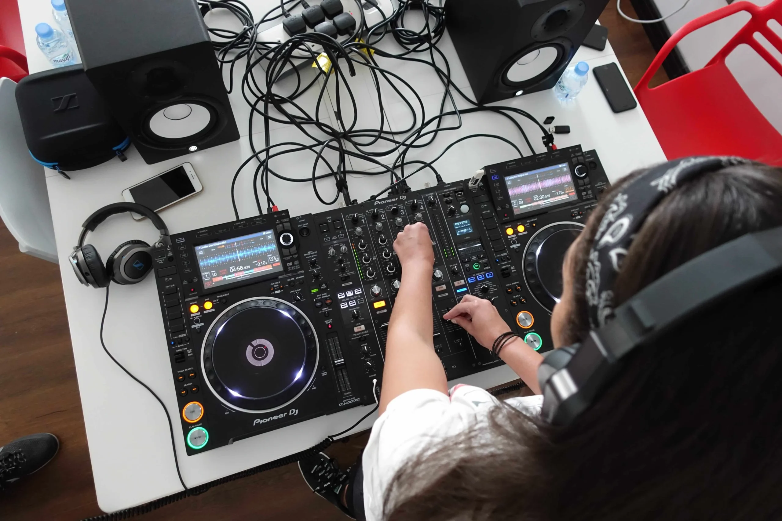 Hoelang Duurt Het om DJ te Worden?