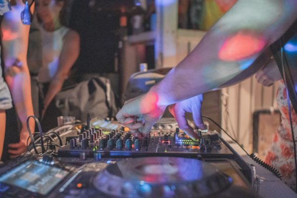 Wat is de beste DJ software voor beginners?