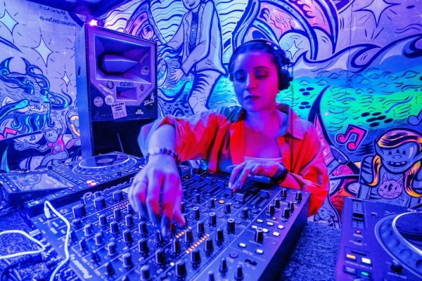 Wat is een Open Format DJ?
