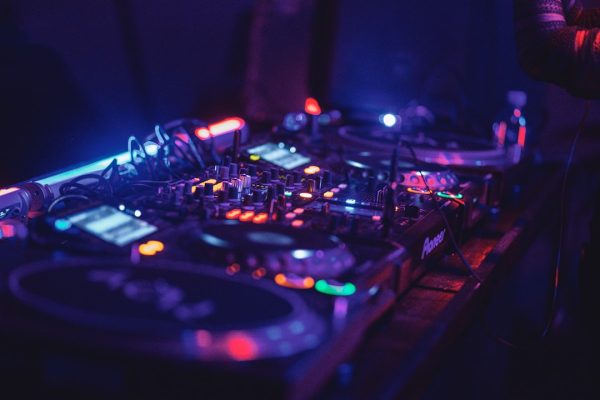 Hardstyle mixen: waar moet je op letten?