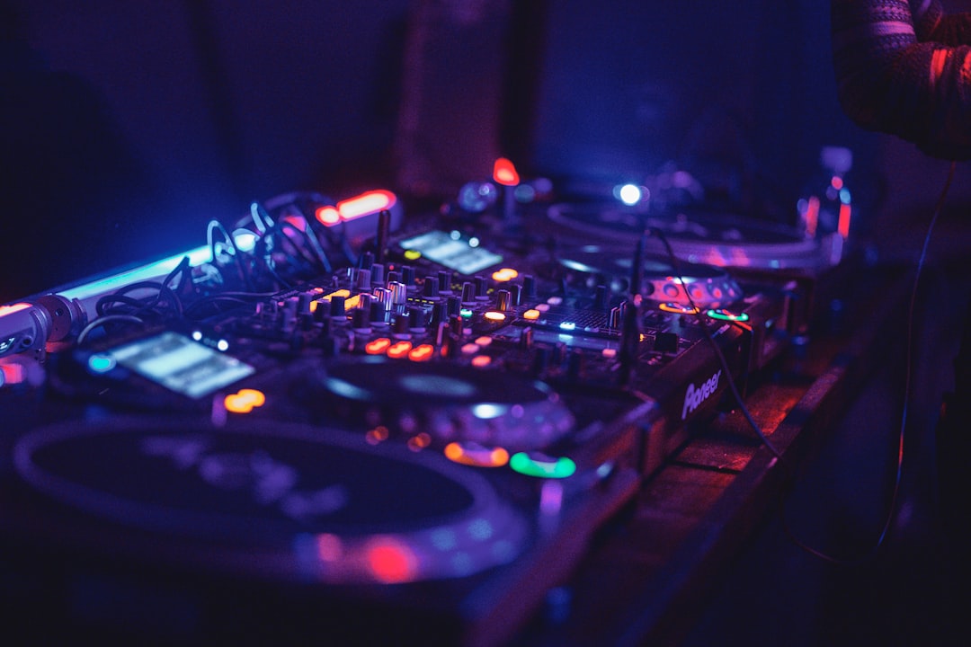Hardstyle mixen: waar moet je op letten?