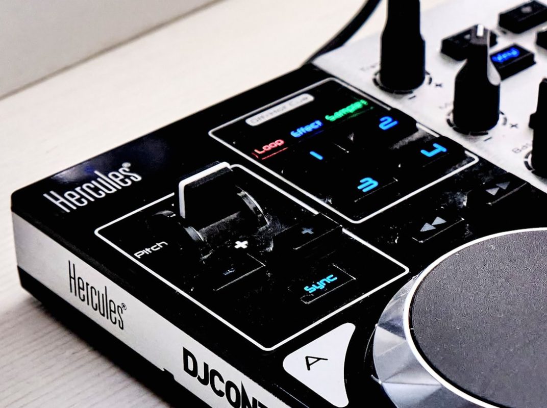Kabels die elke DJ in zijn tas moet hebben (RCA, XLR, Jack)