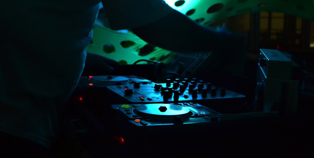 Tips om op te vallen bij platenlabels als DJ/Producer